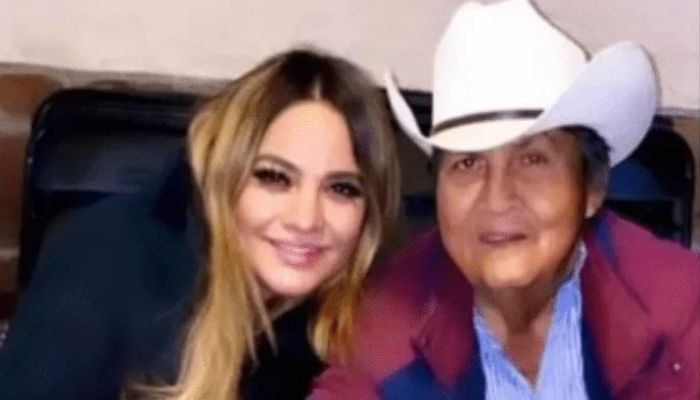 Mayeli Alonso and her father Mario Alonso Ibarra.